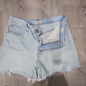 Madewell The Mom Jean Short Byer Wash Fray Hem Size 30